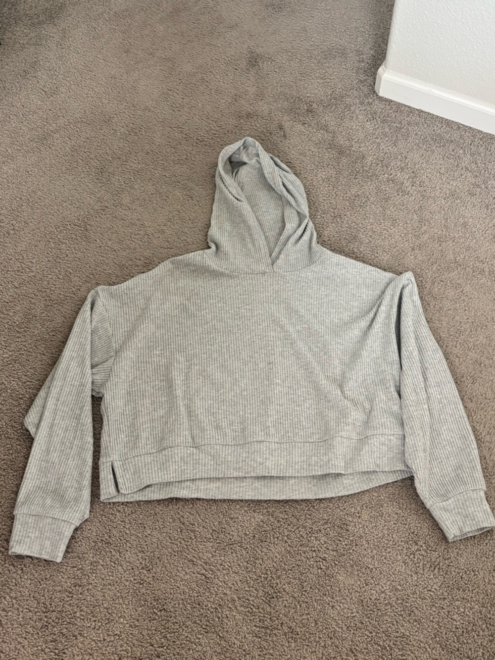 ALO Muse Hoodie in Athletic Heather Grey